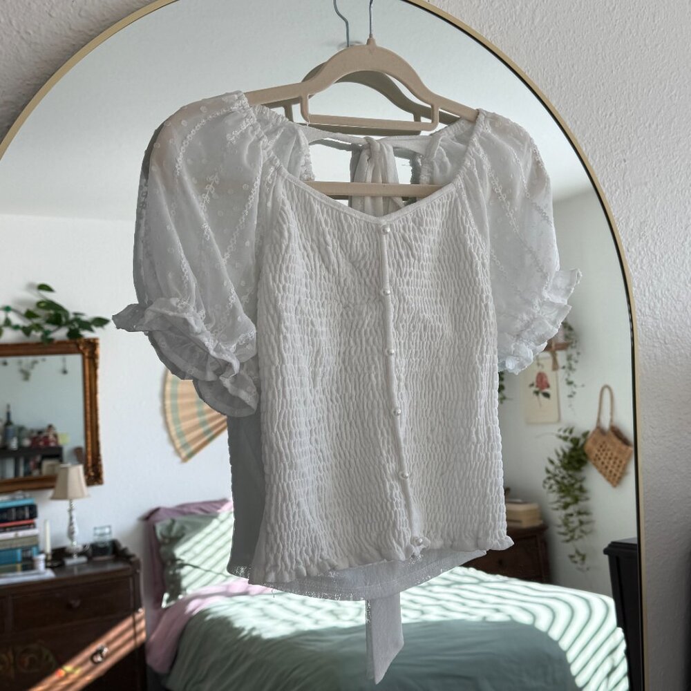 Ember White Sheer Embroidered Puff Sleeve Blouse Pearl Buttons Size S